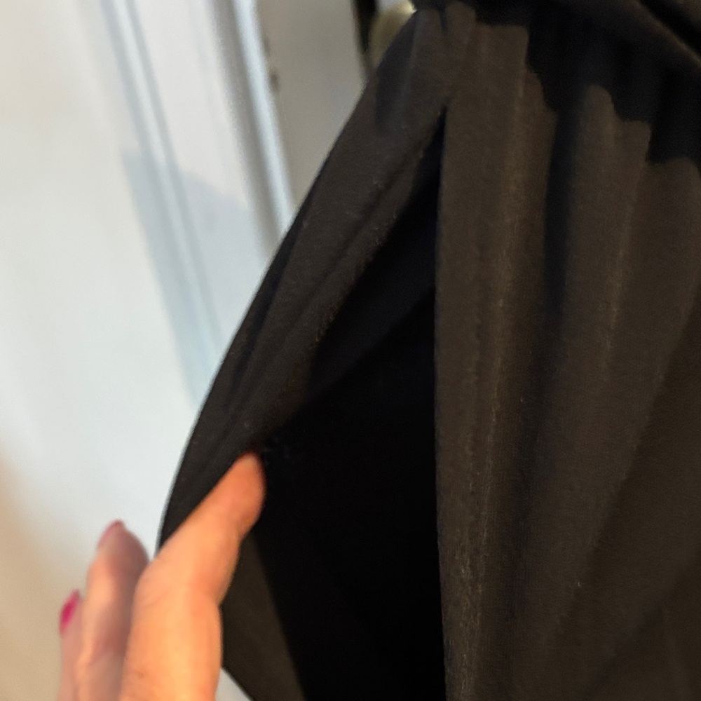 LuLaRoe Classic Black jumper- NWOT - Picture 6 of 7